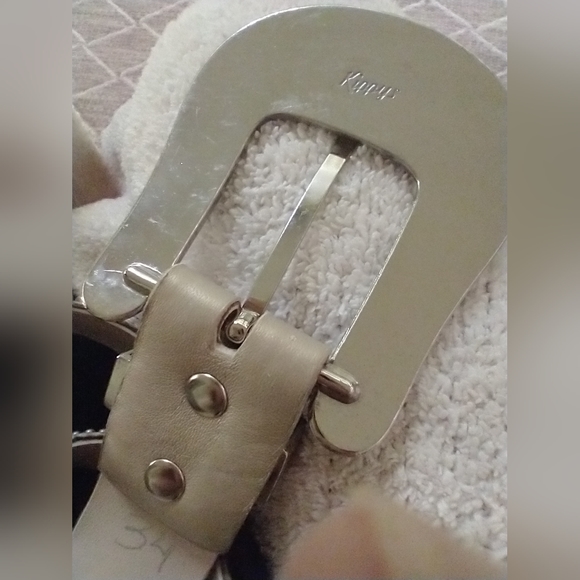 SOLD!!!!!!!!Kippy's Swarovski Crystal Rhinestone Champagne leather Authentic - Picture 11 of 12